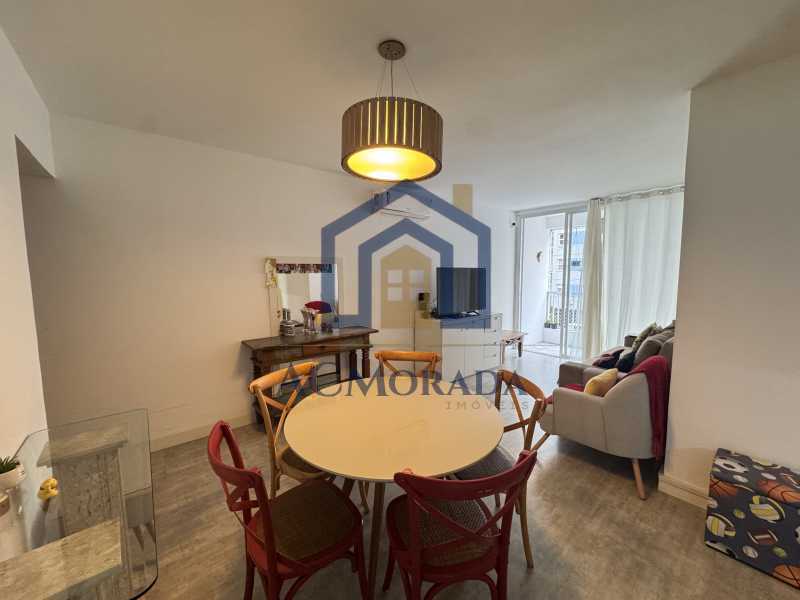 Apartamento à venda com 2 quartos, 87m² - Foto 4