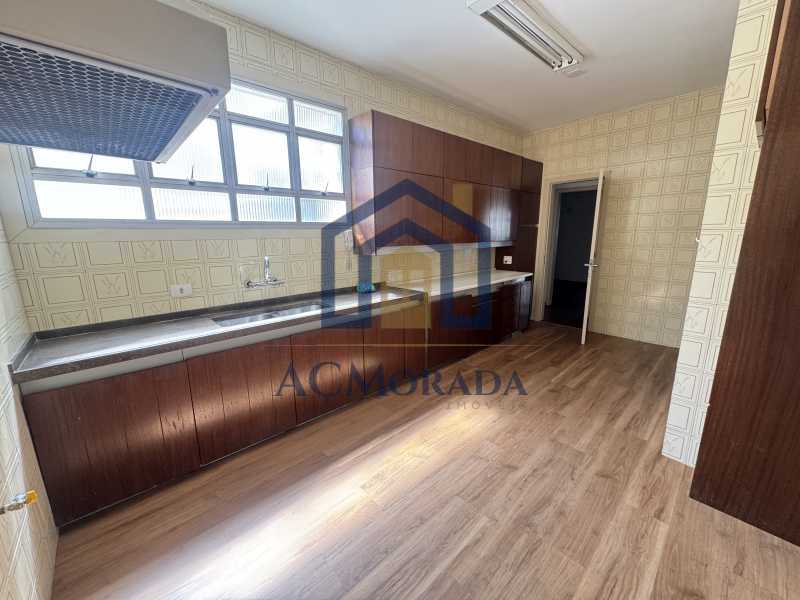 Apartamento à venda e aluguel com 4 quartos, 256m² - Foto 25