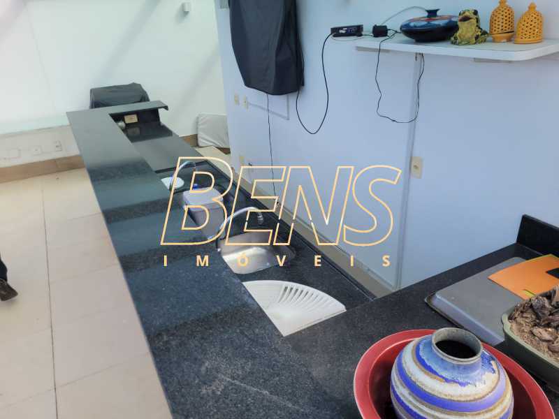 Cobertura à venda com 4 quartos, 290m² - Foto 12
