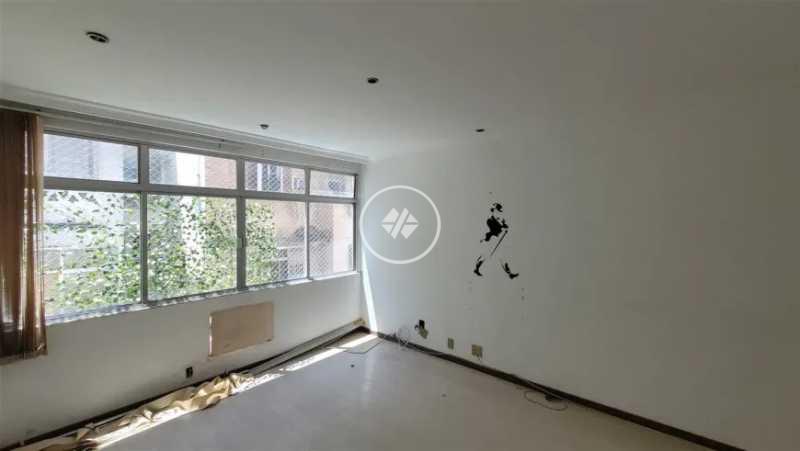 Apartamento, 3 quartos, 121 m² - Foto 2