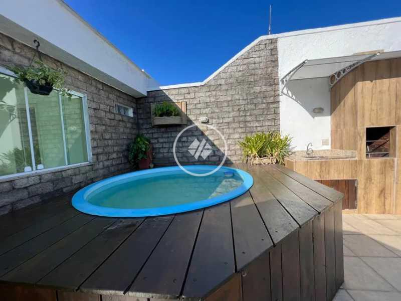 Cobertura, 3 quartos, 136 m² - Foto 2