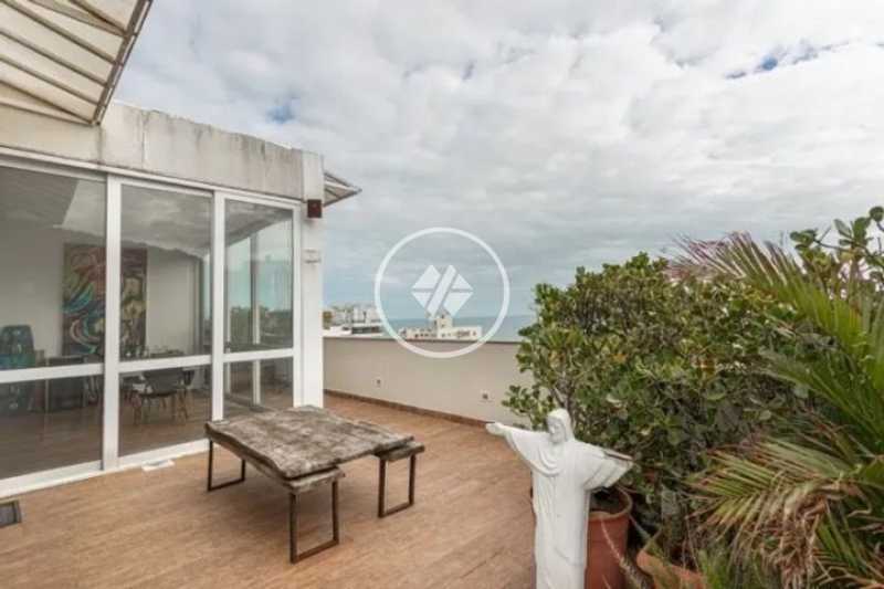 Cobertura, 3 quartos, 241 m² - Foto 2