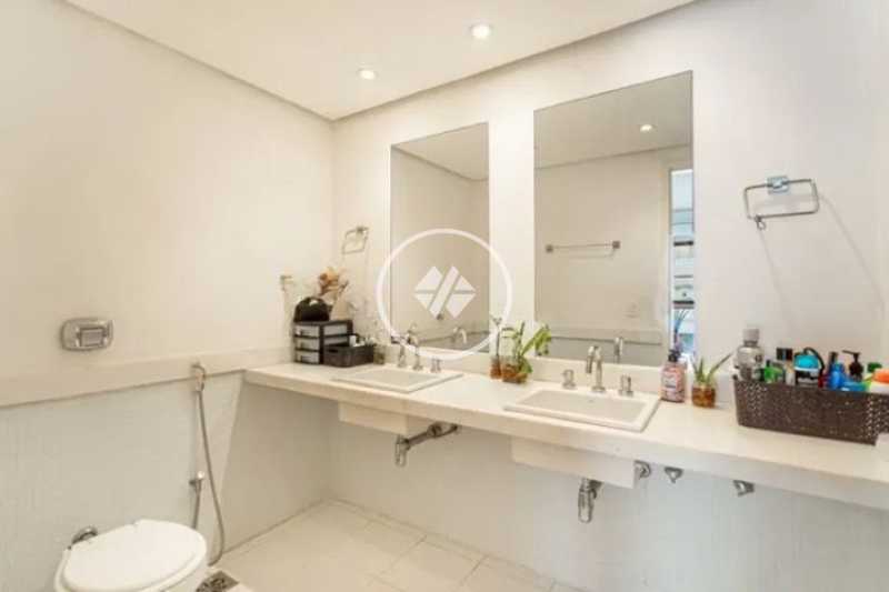 Cobertura, 3 quartos, 241 m² - Foto 9