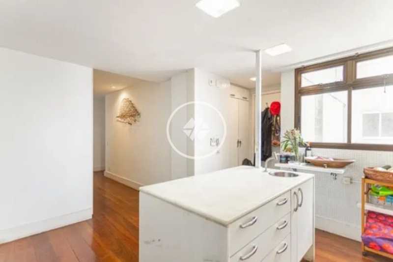 Cobertura, 3 quartos, 241 m² - Foto 10