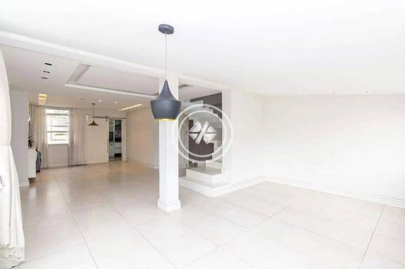 Cobertura, 3 quartos, 205 m² - Foto 19
