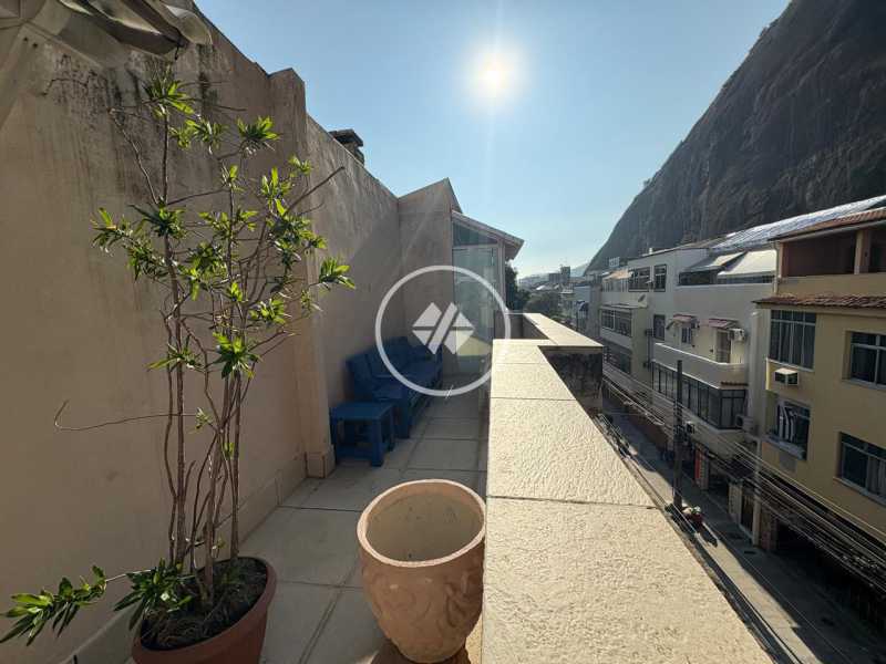 Cobertura, 3 quartos, 215 m² - Foto 10