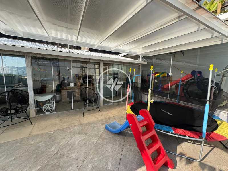 Cobertura, 3 quartos, 215 m² - Foto 16