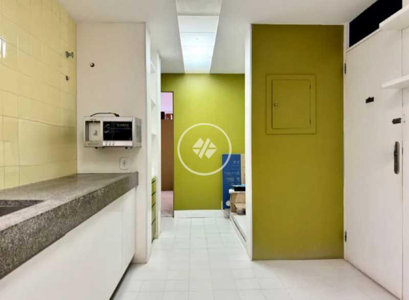 Cobertura, 3 quartos, 330 m² - Foto 5
