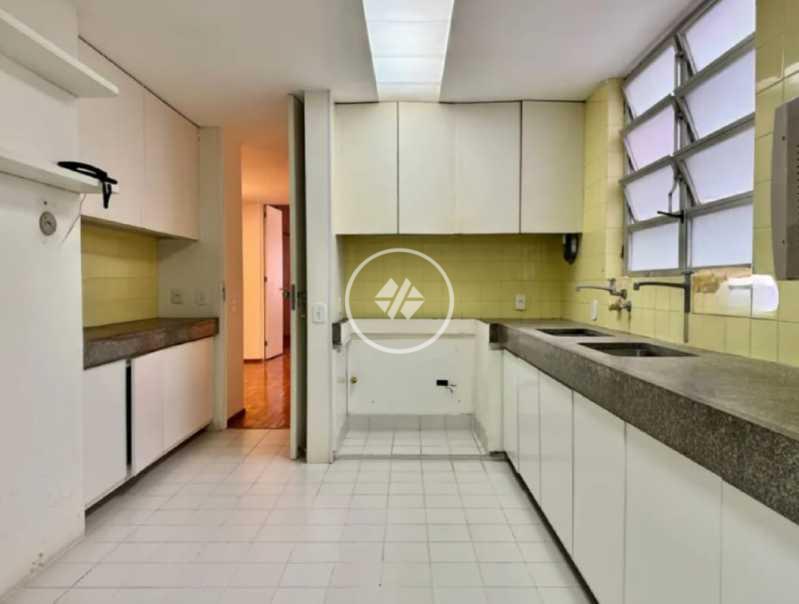 Cobertura, 3 quartos, 330 m² - Foto 9