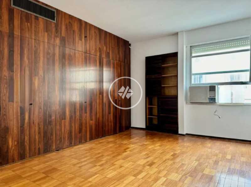 Cobertura, 3 quartos, 330 m² - Foto 13