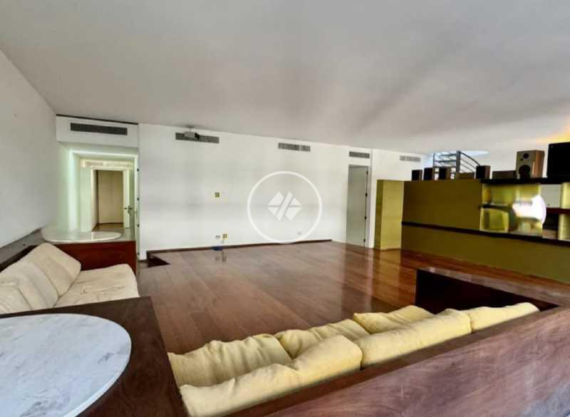 Cobertura, 3 quartos, 330 m² - Foto 21