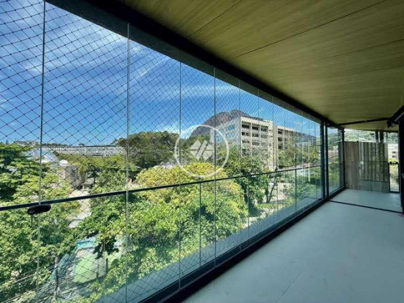 Apartamento, 3 quartos, 197 m² - Foto 2