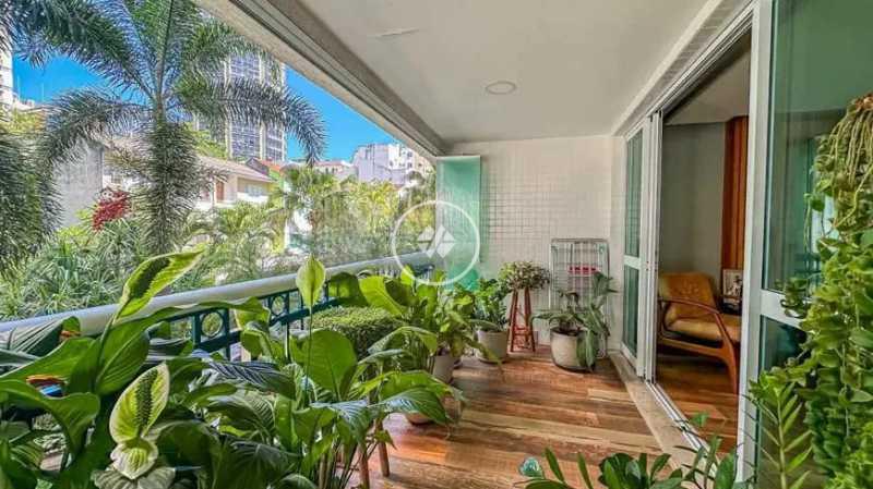 Apartamento, 3 quartos, 156 m² - Foto 2