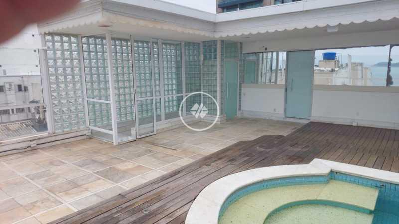 Cobertura, 5 quartos, 340 m² - Foto 2