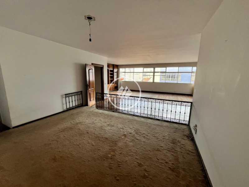 Apartamento, 4 quartos, 241 m² - Foto 1