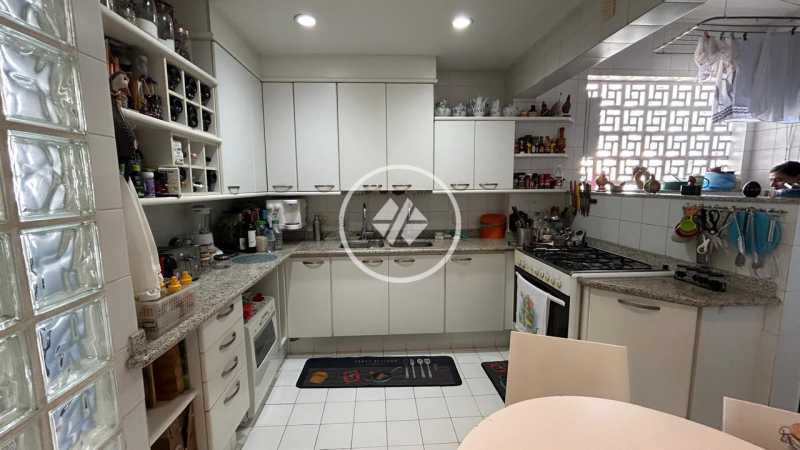 Apartamento, 3 quartos, 150 m² - Foto 12