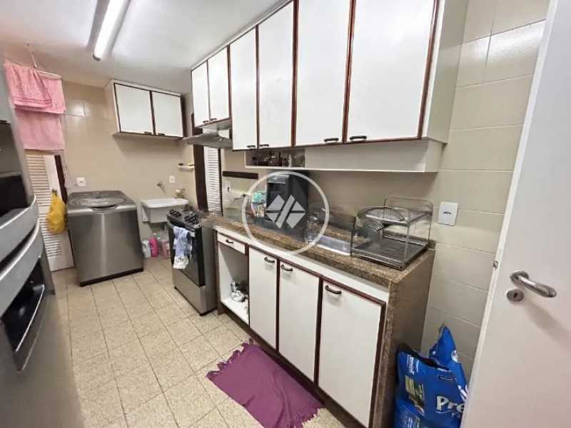 Cobertura, 3 quartos, 197 m² - Foto 13