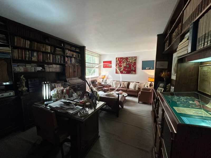 Apartamento, 3 quartos, 209 m² - Foto 2