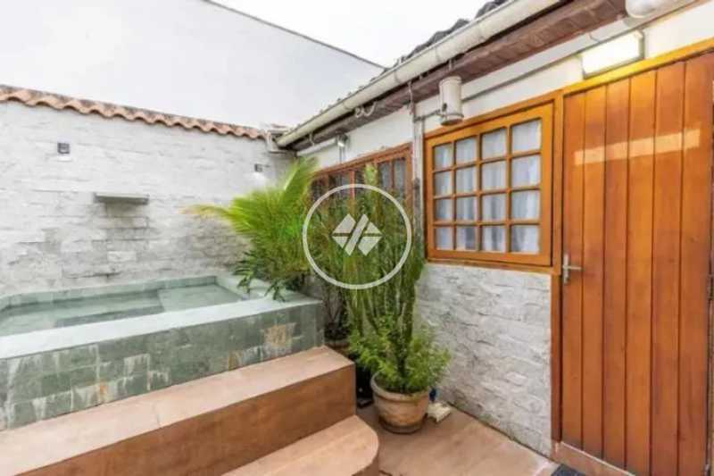 Cobertura, 5 quartos, 181 m² - Foto 2