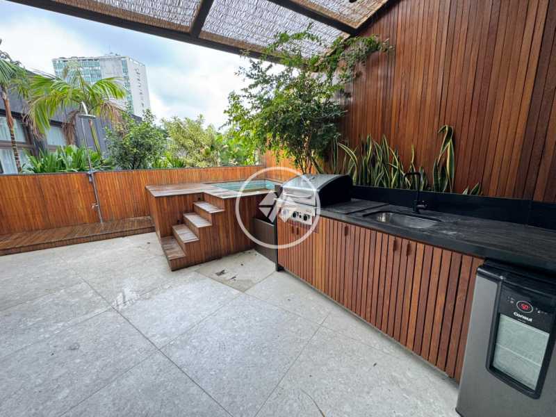 Cobertura, 3 quartos, 212 m² - Foto 8