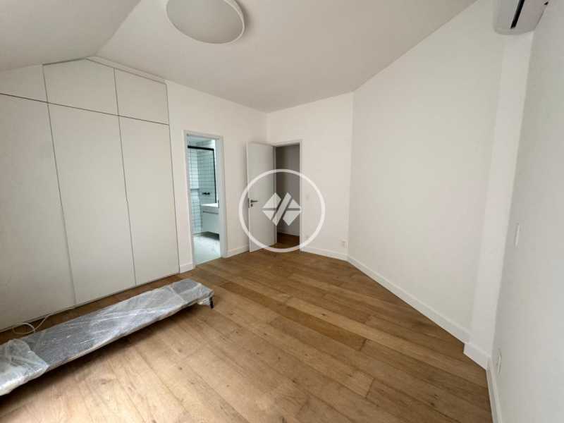 Cobertura, 3 quartos, 212 m² - Foto 18