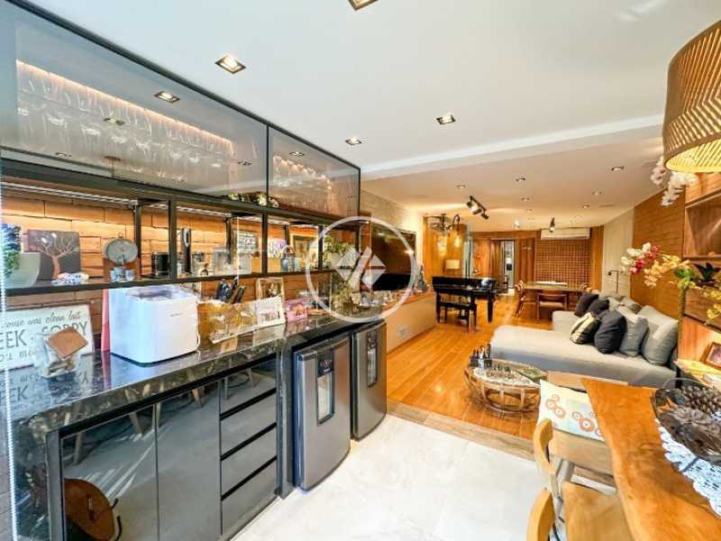 Apartamento, 4 quartos, 161 m² - Foto 1