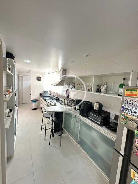 Cobertura, 3 quartos, 143 m² - Foto 9