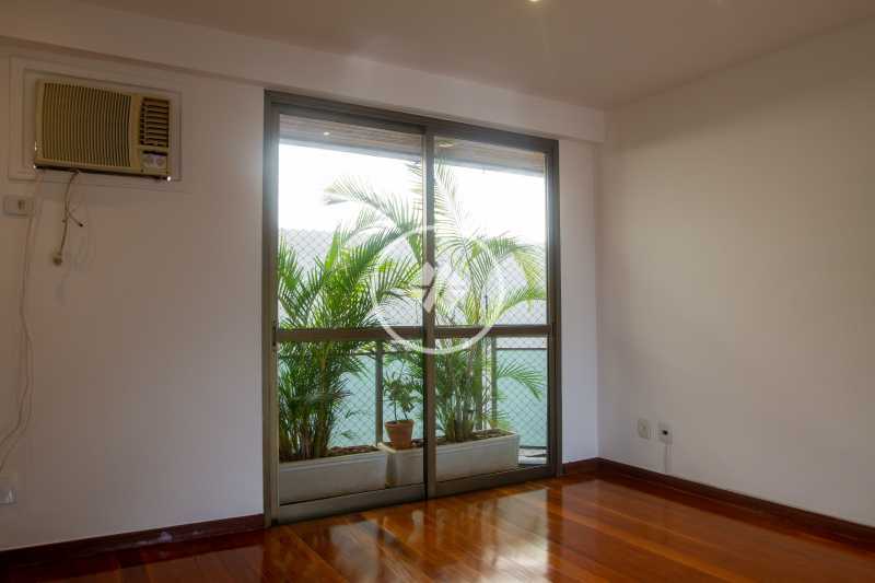 Cobertura, 3 quartos, 325 m² - Foto 1