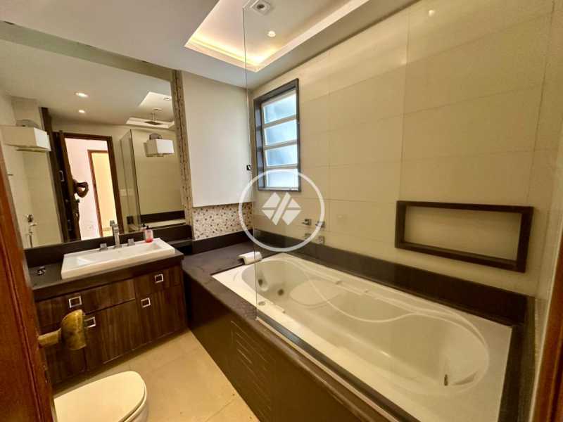 Apartamento, 4 quartos, 201 m² - Foto 11