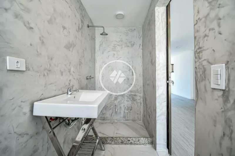 Cobertura, 4 quartos, 245 m² - Foto 9