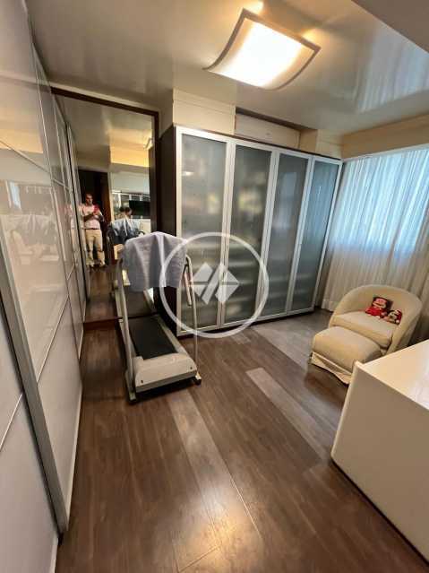 Apartamento, 3 quartos, 209 m² - Foto 14