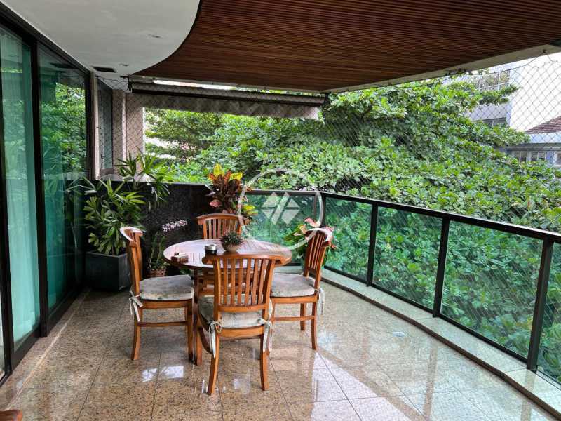 Apartamento, 3 quartos, 209 m² - Foto 1