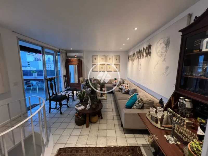 Cobertura, 3 quartos, 209 m² - Foto 6