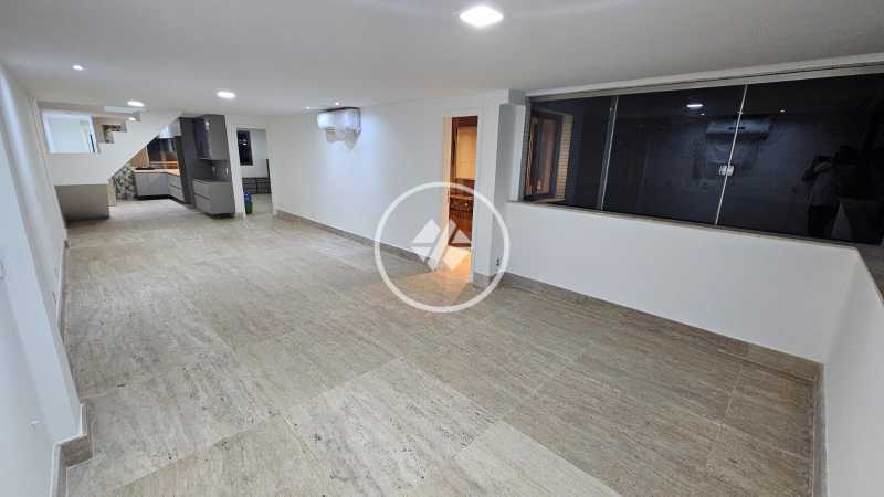 Cobertura, 3 quartos, 280 m² - Foto 8