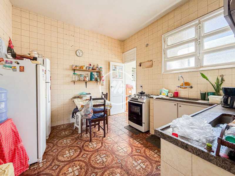 Cobertura, 3 quartos, 231 m² - Foto 9