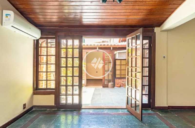 Apartamento, 3 quartos, 176 m² - Foto 2