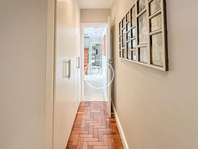 Cobertura, 3 quartos, 191 m² - Foto 11