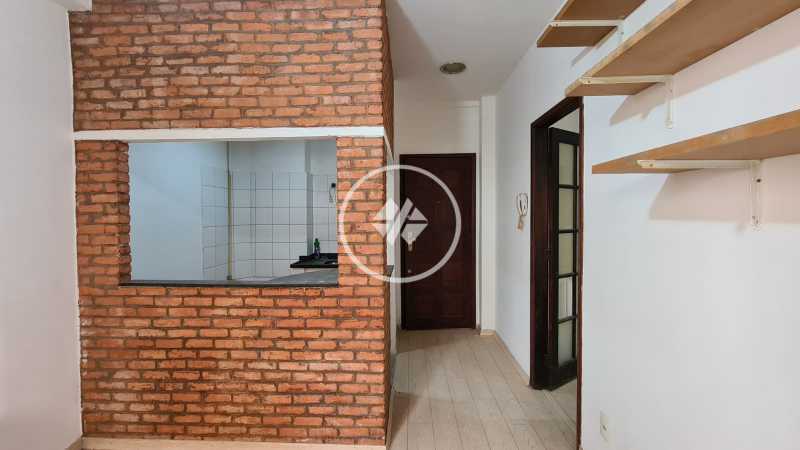 Apartamento, 1 quarto, 33 m² - Foto 2