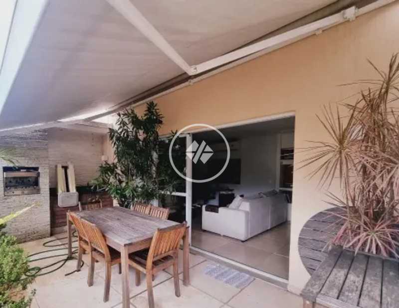 Cobertura, 3 quartos, 181 m² - Foto 2