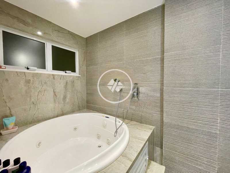 Apartamento, 3 quartos, 244 m² - Foto 10