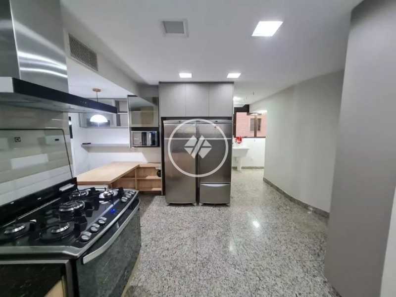 Apartamento, 3 quartos, 216 m² - Foto 11