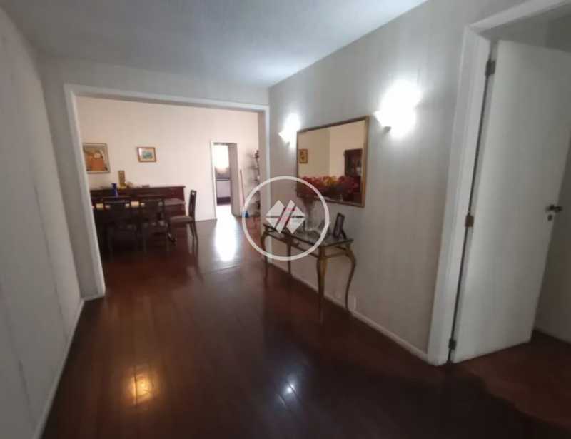 Apartamento, 3 quartos, 206 m² - Foto 12
