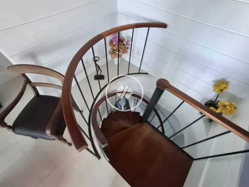 Cobertura, 3 quartos, 219 m² - Foto 9