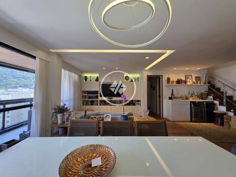 Cobertura, 3 quartos, 222 m² - Foto 5