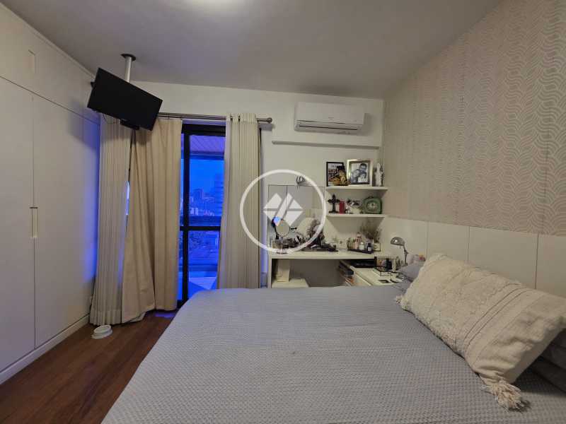 Cobertura, 3 quartos, 222 m² - Foto 7