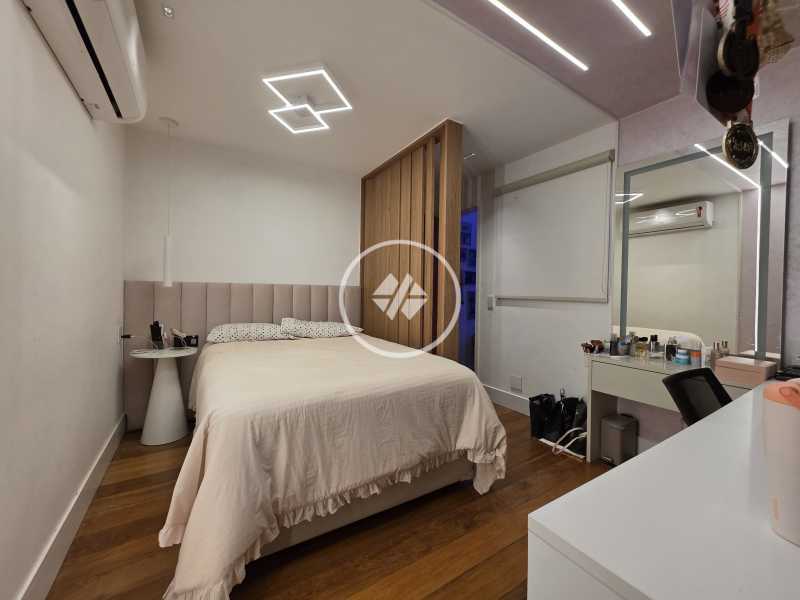Cobertura, 3 quartos, 222 m² - Foto 15