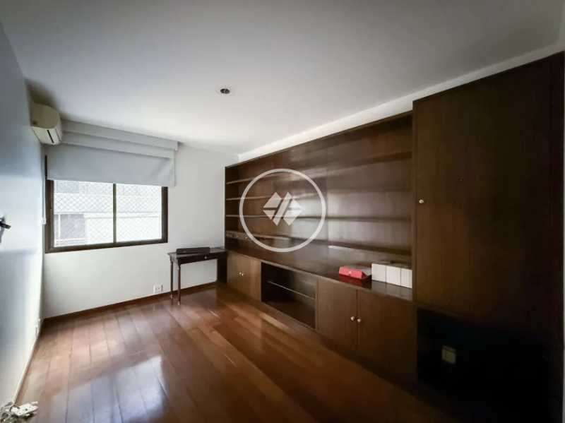 Apartamento, 4 quartos, 216 m² - Foto 11