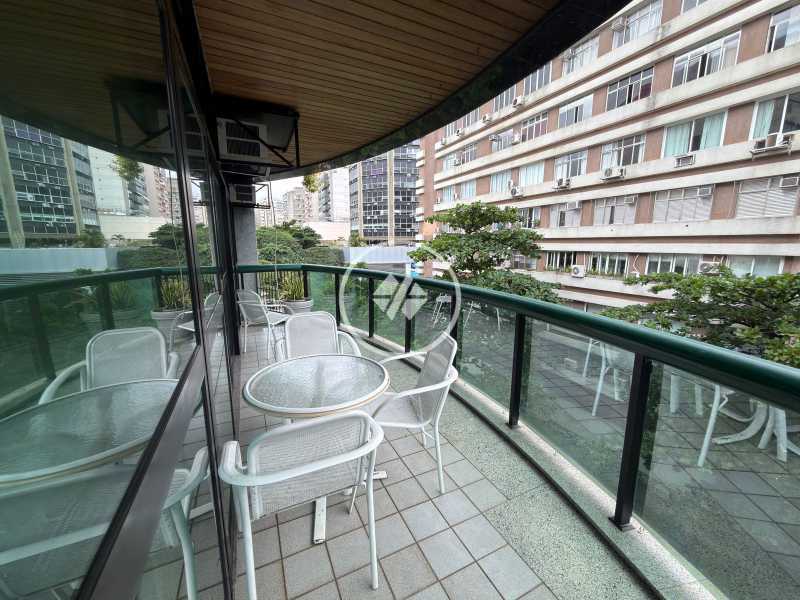 Apartamento, 3 quartos, 151 m² - Foto 2