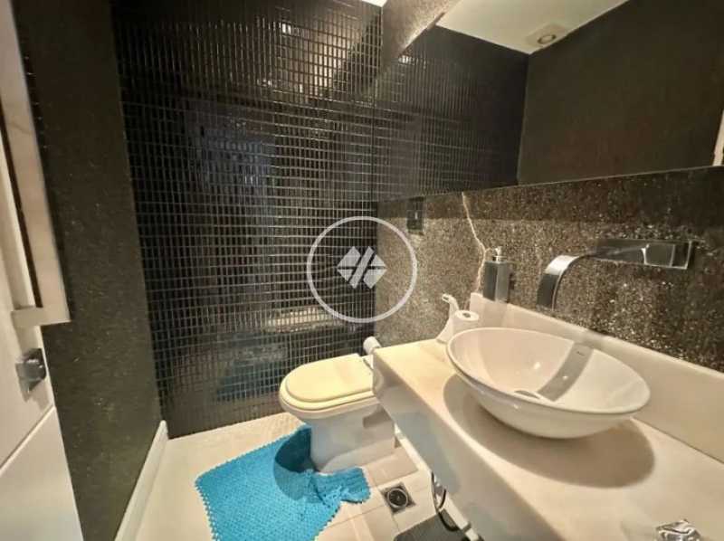 Cobertura, 3 quartos, 247 m² - Foto 18