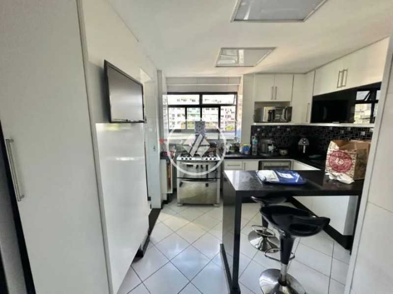 Cobertura, 3 quartos, 247 m² - Foto 19